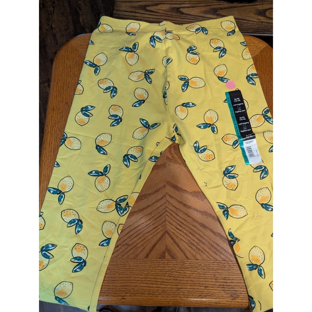 Kids Citrus Fruit Print Capris Size Youth XL 14-16 Lemon